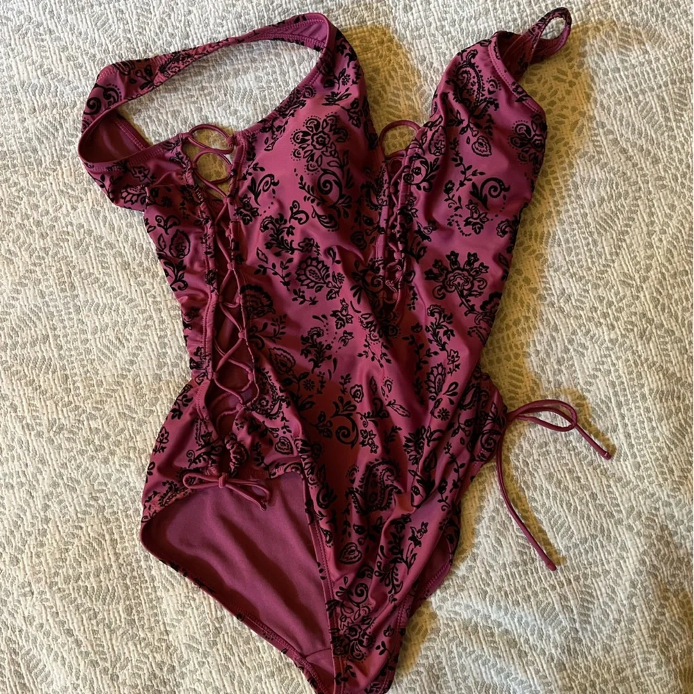 Chic Maroon Floral One-Piece Swimsuit - Picture 4 of 7